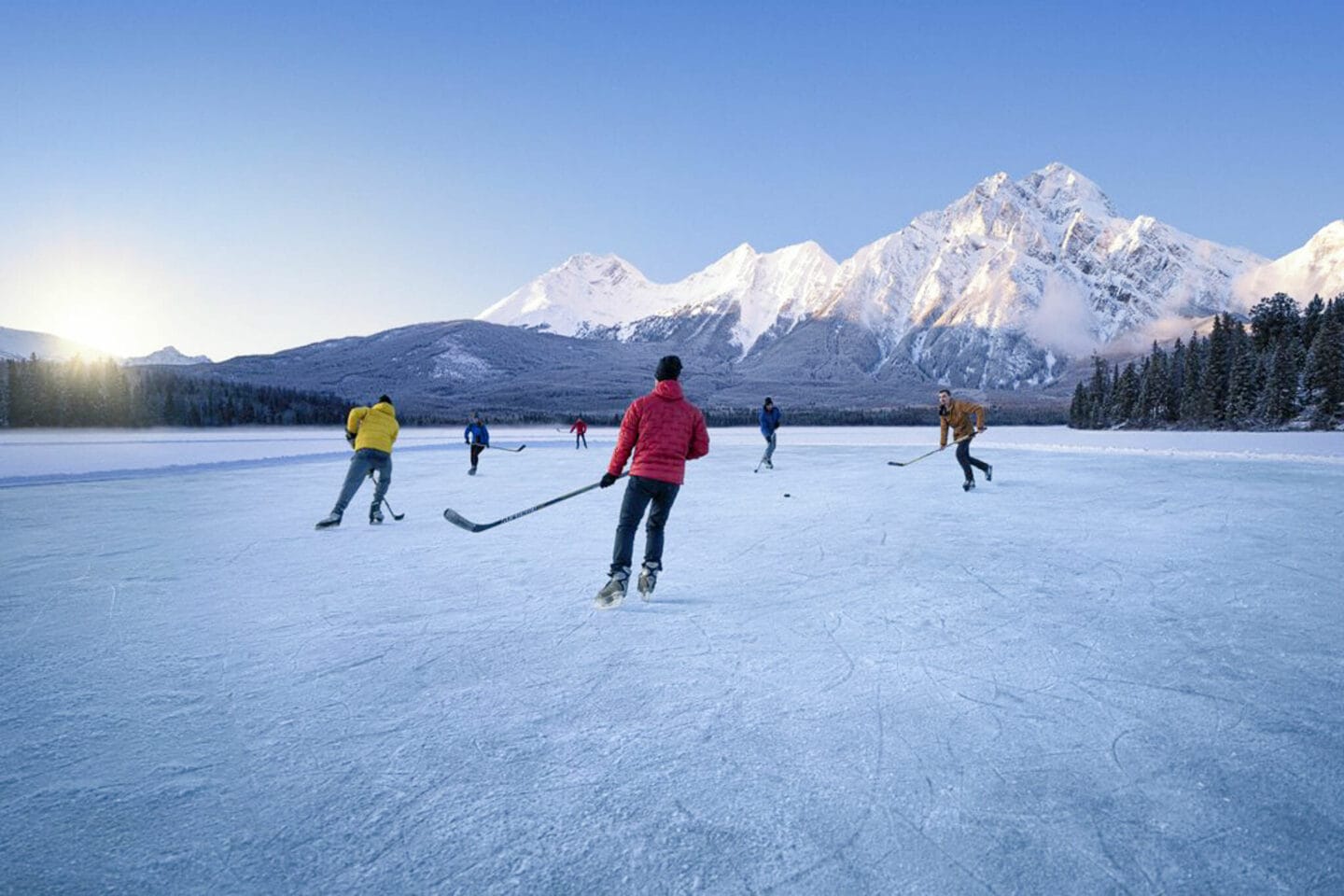Ice skating and hockey on Jasper's frozen lakes