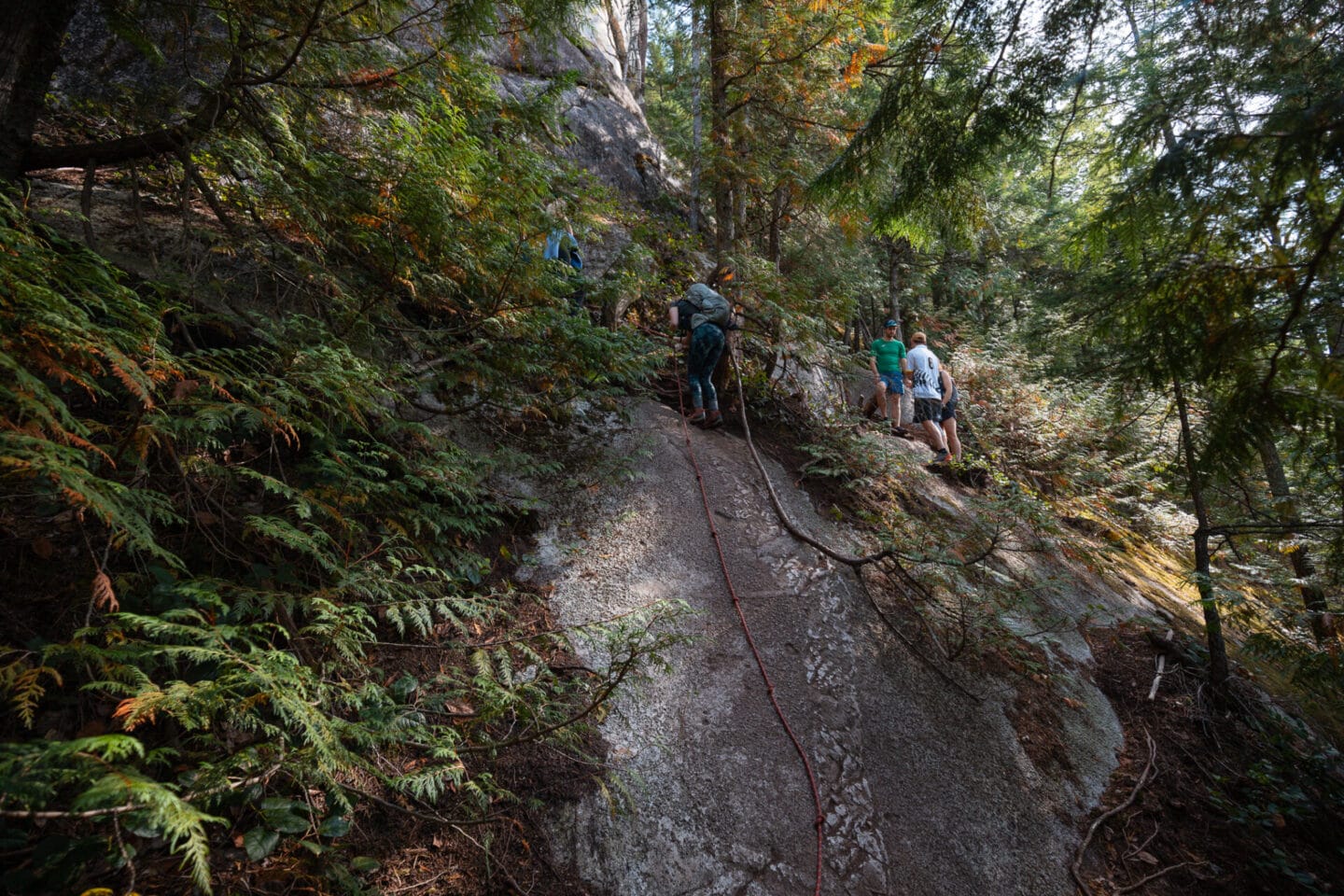 The rope section on Shannon Falls Pools trail