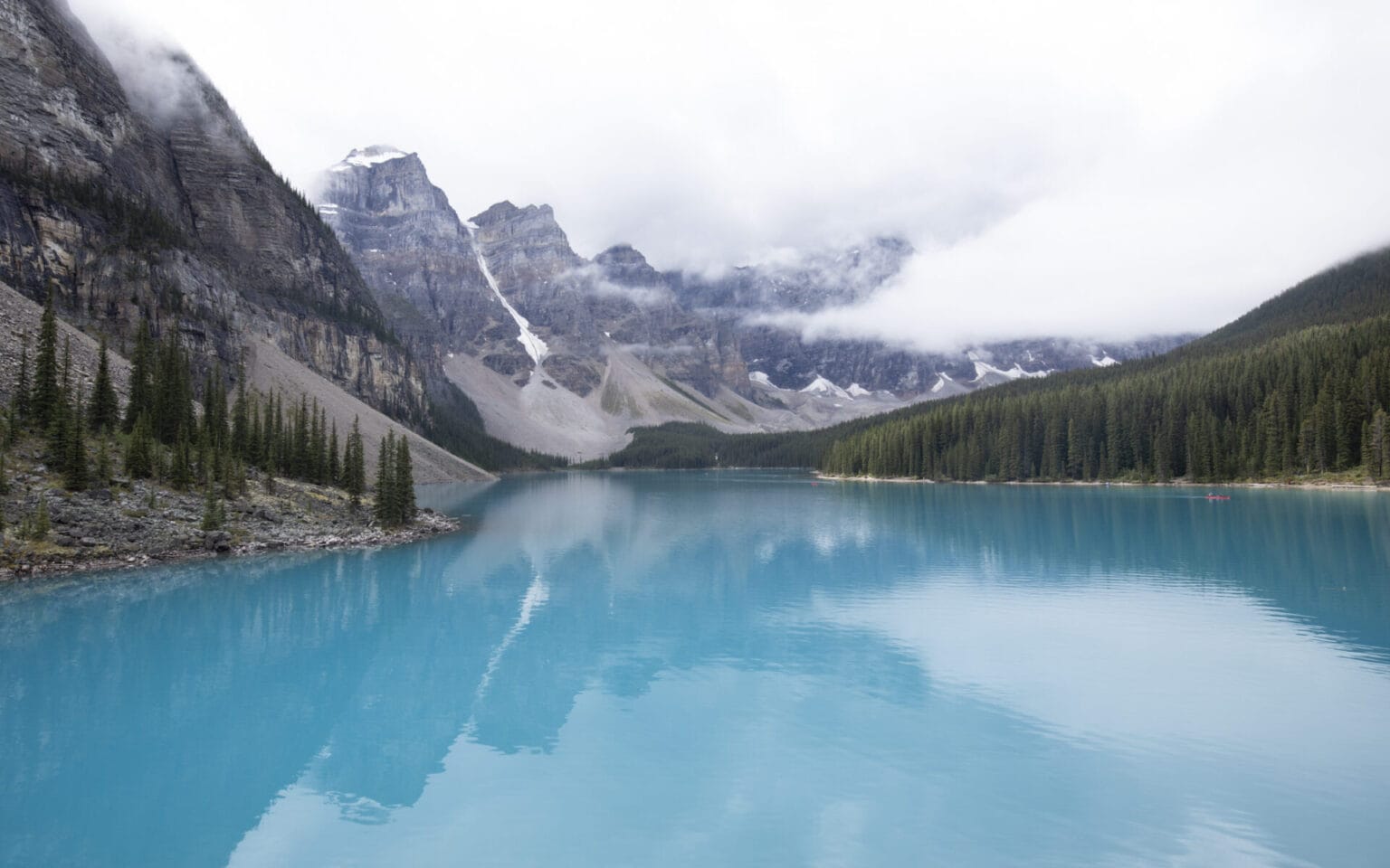 How to get to Moraine Lake in 2026 – Love From Steph