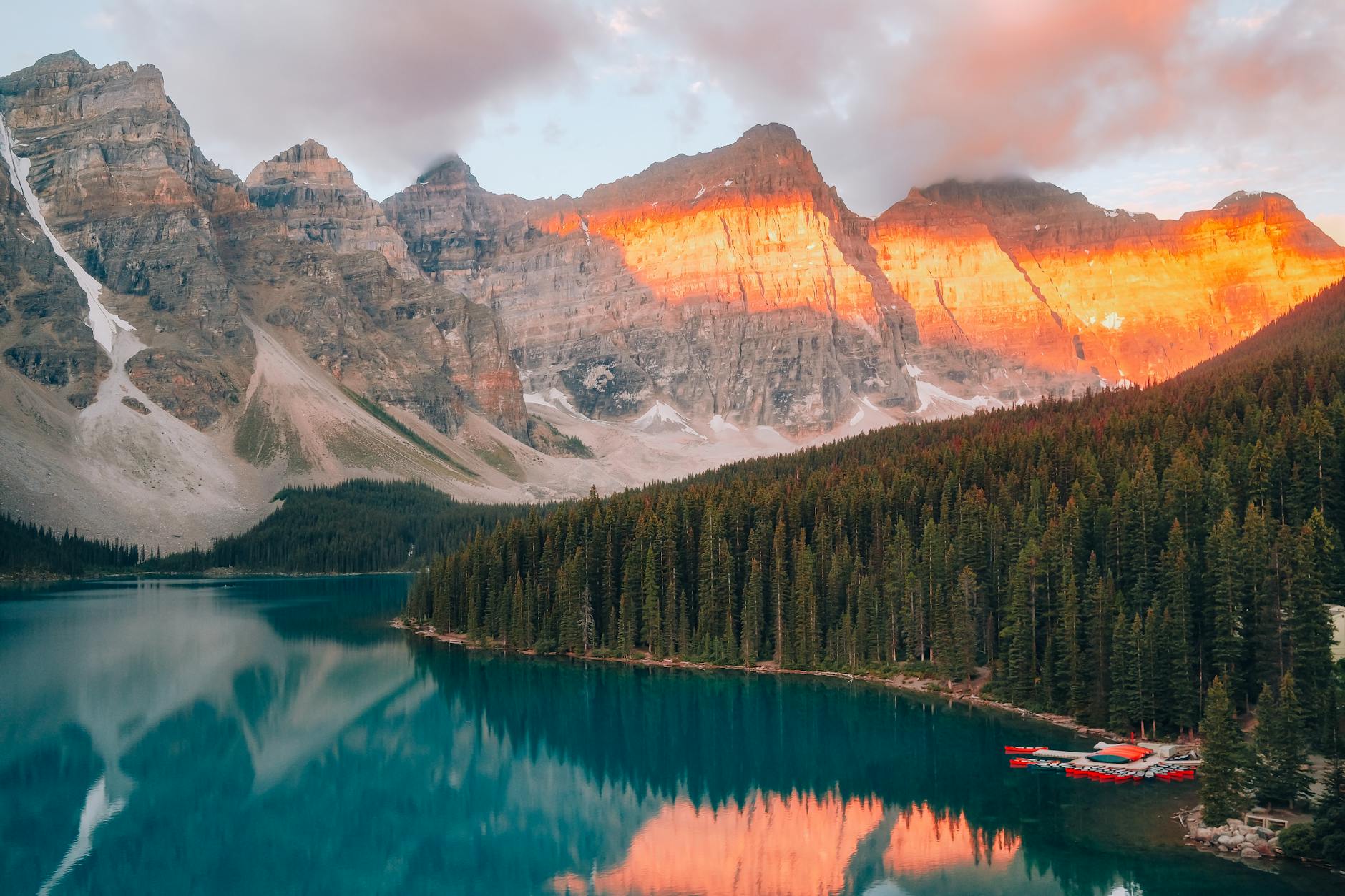 How to get to Moraine Lake in 2026 – Love From Steph